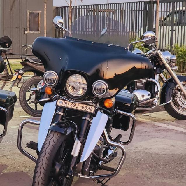 Super Meteor 650 Wind deflectors - Black